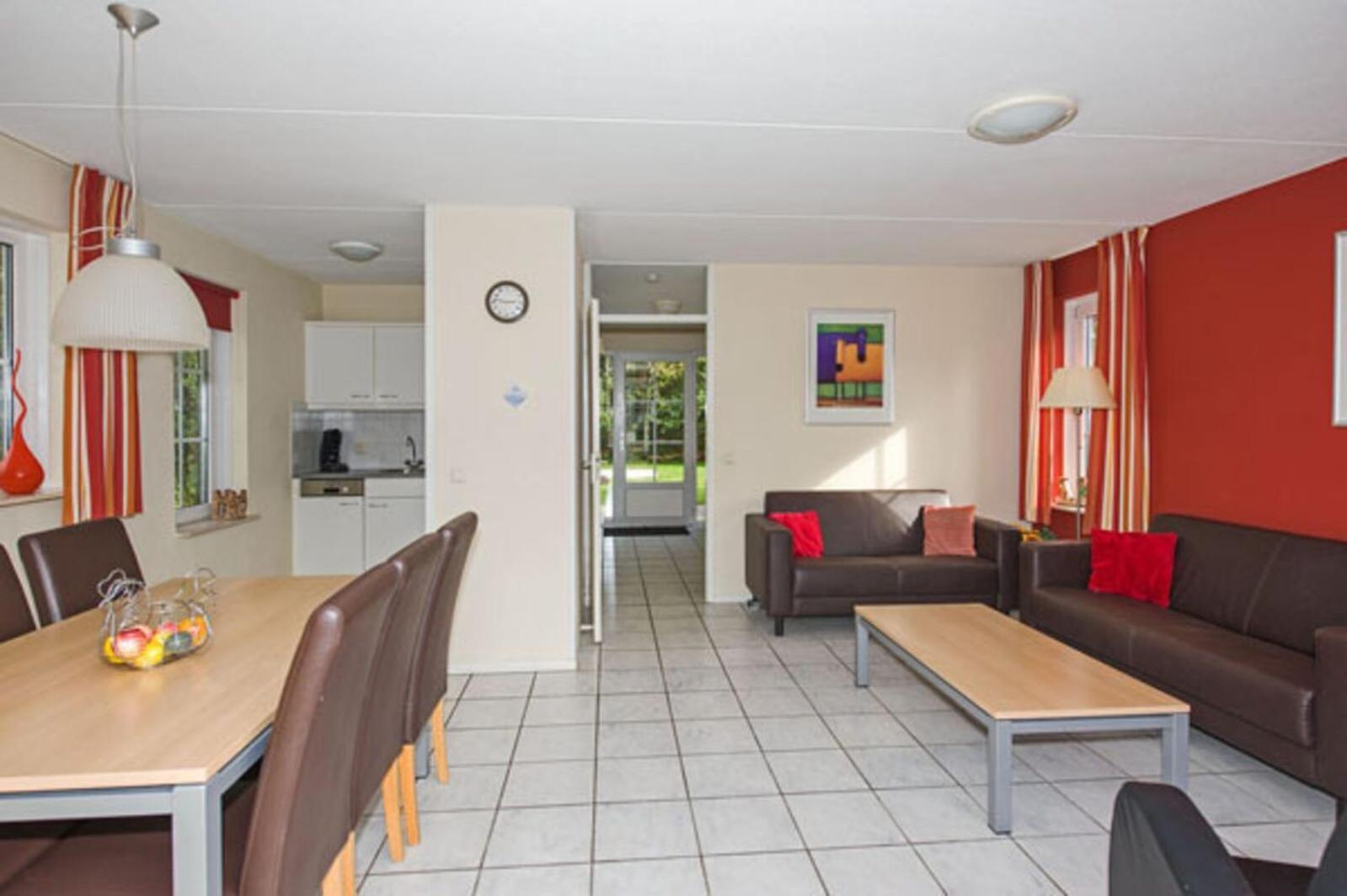 Bungalow - 6 Personen Gelegen In De Nabije Omgeving Van Avonturenpark Hellendoorn En De Prachtige Sallandse Heuvelrug En Eelerberg Exteriér fotografie